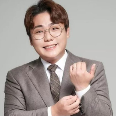 송필근(사회+축가 가능)